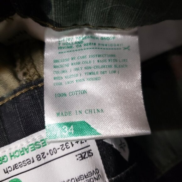 Lifted Research Group Men's Camouflage Rip-Stop Shorts, Sz 34 - Picture 8 of 9